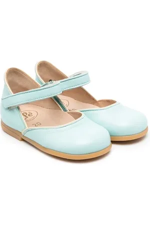 PèPè Touch-strap closed toe sandals