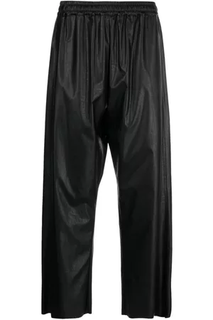 Maison Margiela Men Leather Pants - Cropped faux-leather trousers - Black