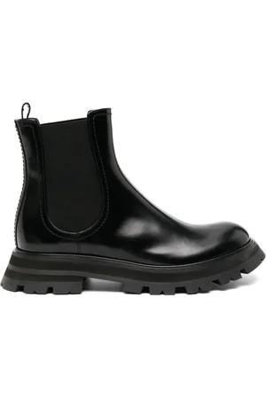 Alexander McQueen Wander Chelsea leather boots