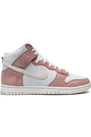 Nike Dunk High sneakers