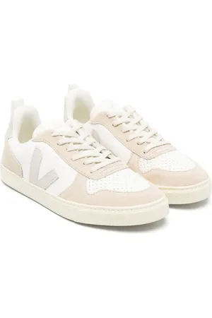 Veja Logo-patch low-top leather sneakers