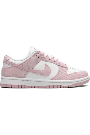 Nike Dunk Low ??? Corduroy??? sneakers