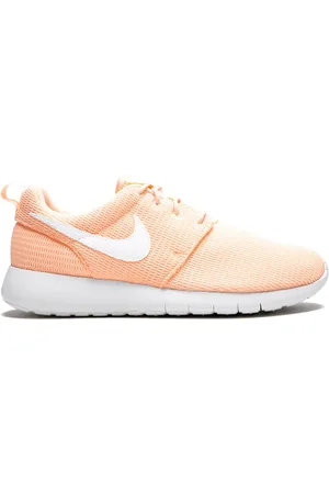 Nike Roshe One low-top sneakers