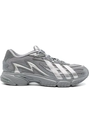 adidas 3-stripe panelled sneakers
