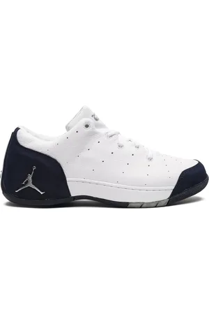 Jordan Carmelo 1.5 Low " /Metallic Silver/Obsidian" sneakers