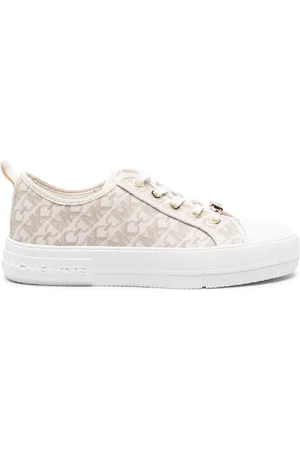 Michael Kors Michael Kors EMMETT STRAP LACE UP Sneakers - Stylemyle