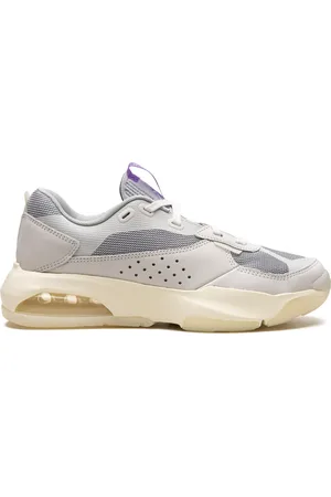 Jordan Air 200E sneakers