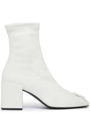 Courrèges Reedition AC ankle boots