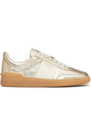 VALENTINO GARAVANI Upvillage low-top leather sneakers