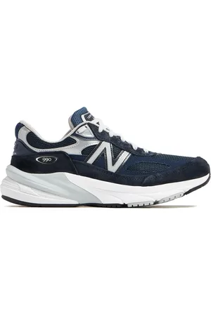 New Balance 990v6 low-top sneakers
