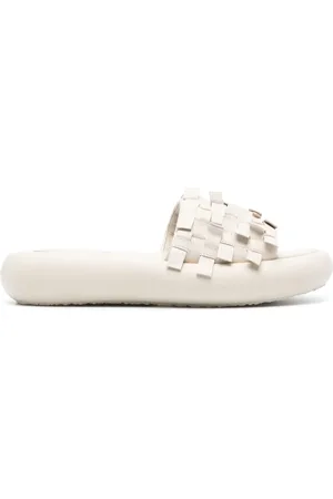 vic matiè Interwoven leather slides