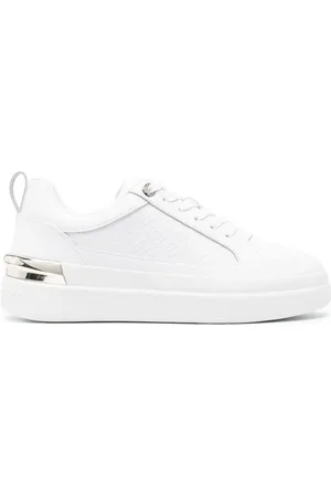 Tommy Hilfiger Embossed-logo leather sneakers