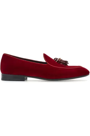 Salvatore Ferragamo Tasselled velvet loafers