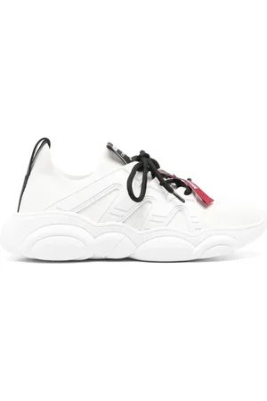 Moschino Logo-patch low-top sneakers