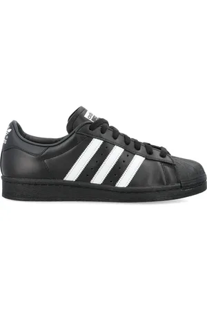 adidas Superstar 82 sneakers