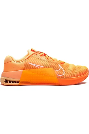 Nike Metcon 9 AMP "Atomic " sneakers