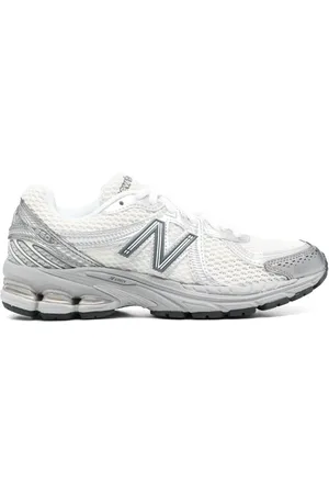 New Balance 860V2 sneakers
