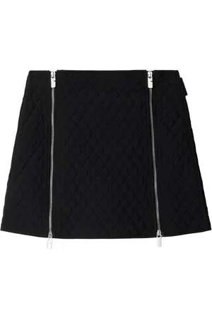 Burberry Quilted mini skirt