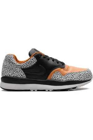 Nike Air Safari Electric sneakers