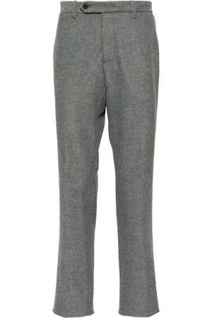 MAN ON THE BOON. Stretch chino