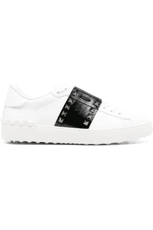 VALENTINO GARAVANI Rockstud Untitled sneakers