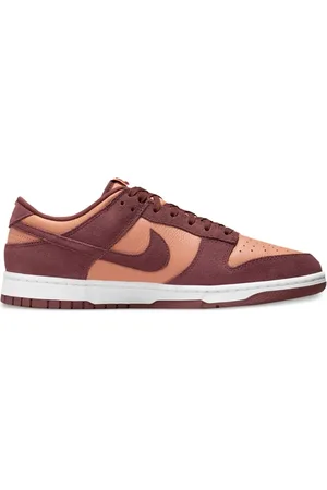 Nike Dunk Low Retro SE sneakers