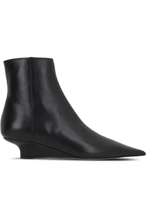 Totême 40mm Sharp boots