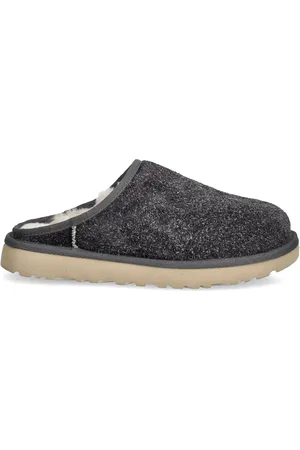 UGG Classic Shaggy slippers