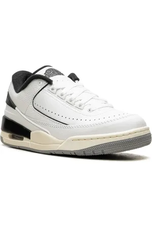 Jordan Air Jordan 2/3 lace-up sneakers