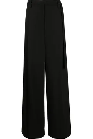 SYSTEM Logo-charm pleat-detailing trousers