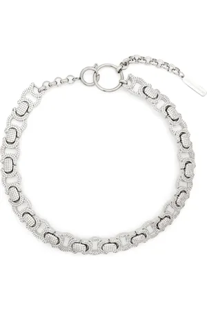 Justine Clenquet Jen choker