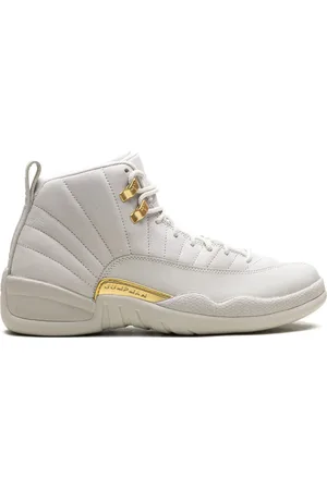 Jordan 12 Retro sneakers