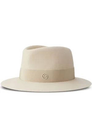 Le Mont St Michel Andre hat