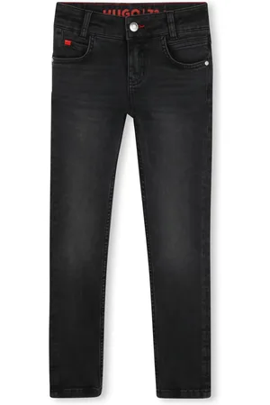 HUGO BOSS Logo-patch tapered jeans