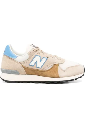 New Balance 475 sneakers