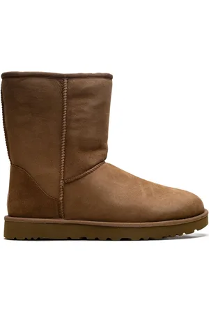 UGG Classic Short II "Chestnut" boots