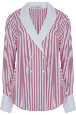 Isolda Anavilhanas shirt