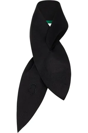 SHANGHAI TANG X Chen Man scarf