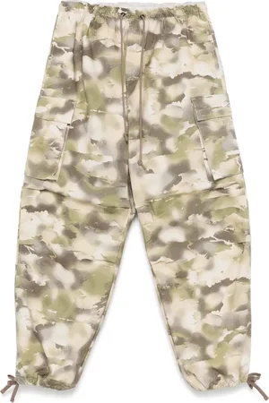 Nike Camouflage-pattern cargo trousers