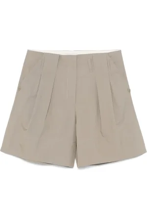 Low Classic Pleat-detail shorts