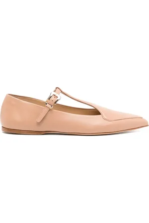GABRIELA HEARST Pointed-toe pumps