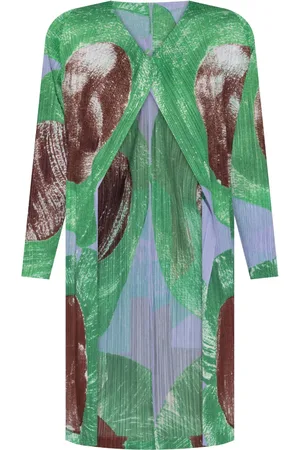 PLEATS PLEASE ISSEY MIYAKE Pleated coat