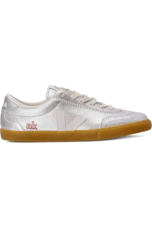 Veja Volley trainers