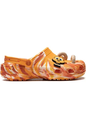 Crocs X Honey Nut Cheerios Classic Clog slides