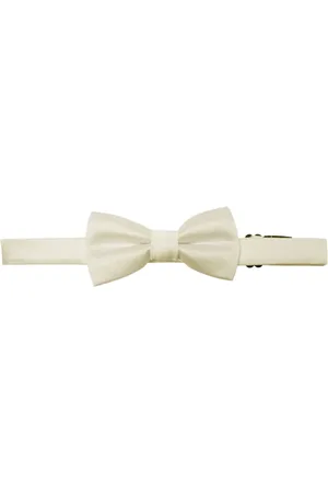 Romano Satin bow tie