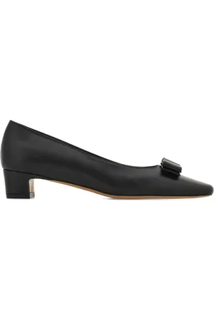 Salvatore Ferragamo 30mm Iconic bow pumps