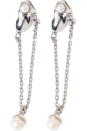 PUBLISHED BY Chain-detail earrings
