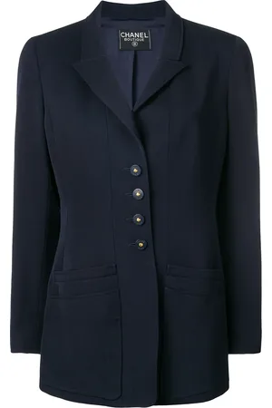 CHANEL Layered pockets blazer