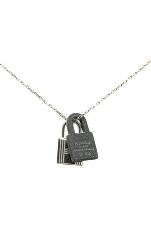 Hermès 2019 Palladium Plated and Swift O Kelly Pendant Necklace costume necklace
