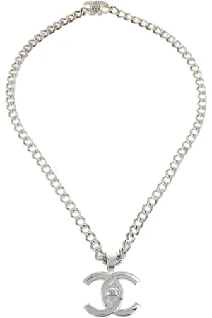CHANEL 1997 turnlock chain CC necklace